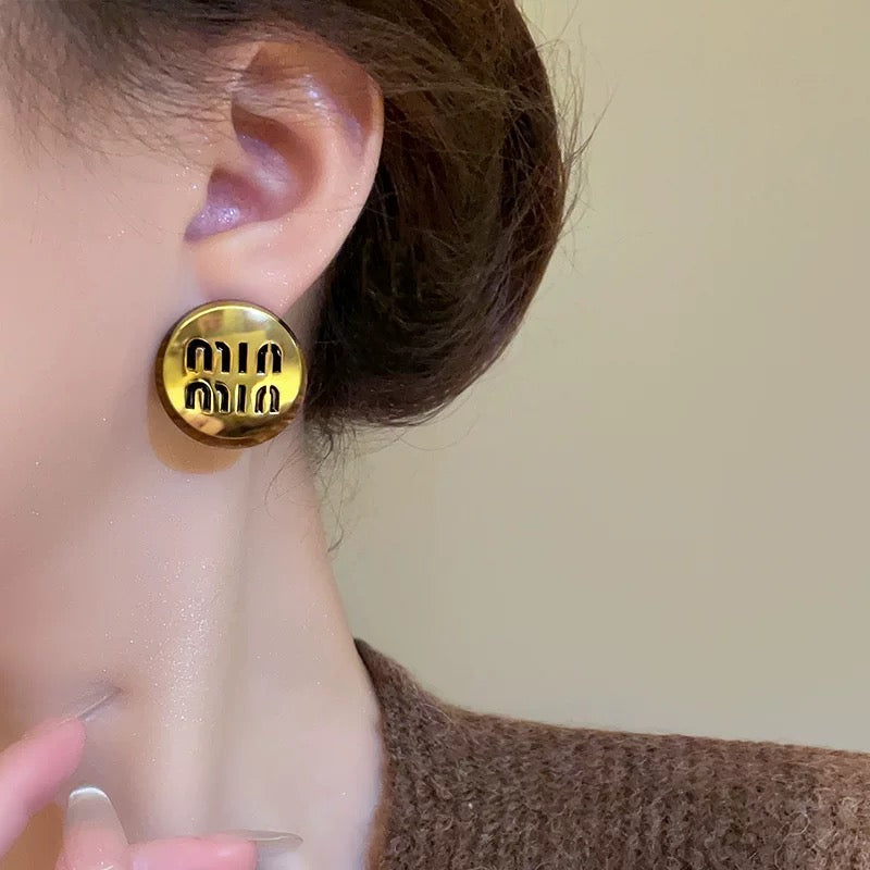 Gold plated round engraved logo stud earrings