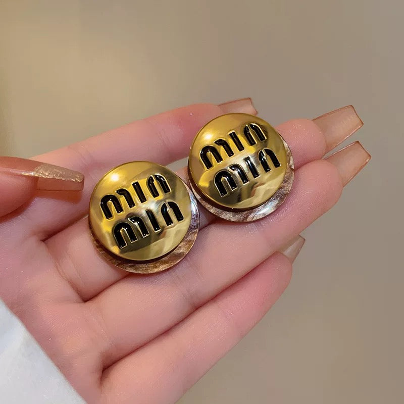 Gold plated round engraved logo stud earrings